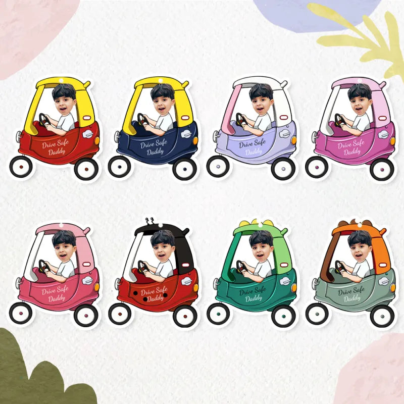 Jedź ostrożnie, tatusiu, dziadku, babciu