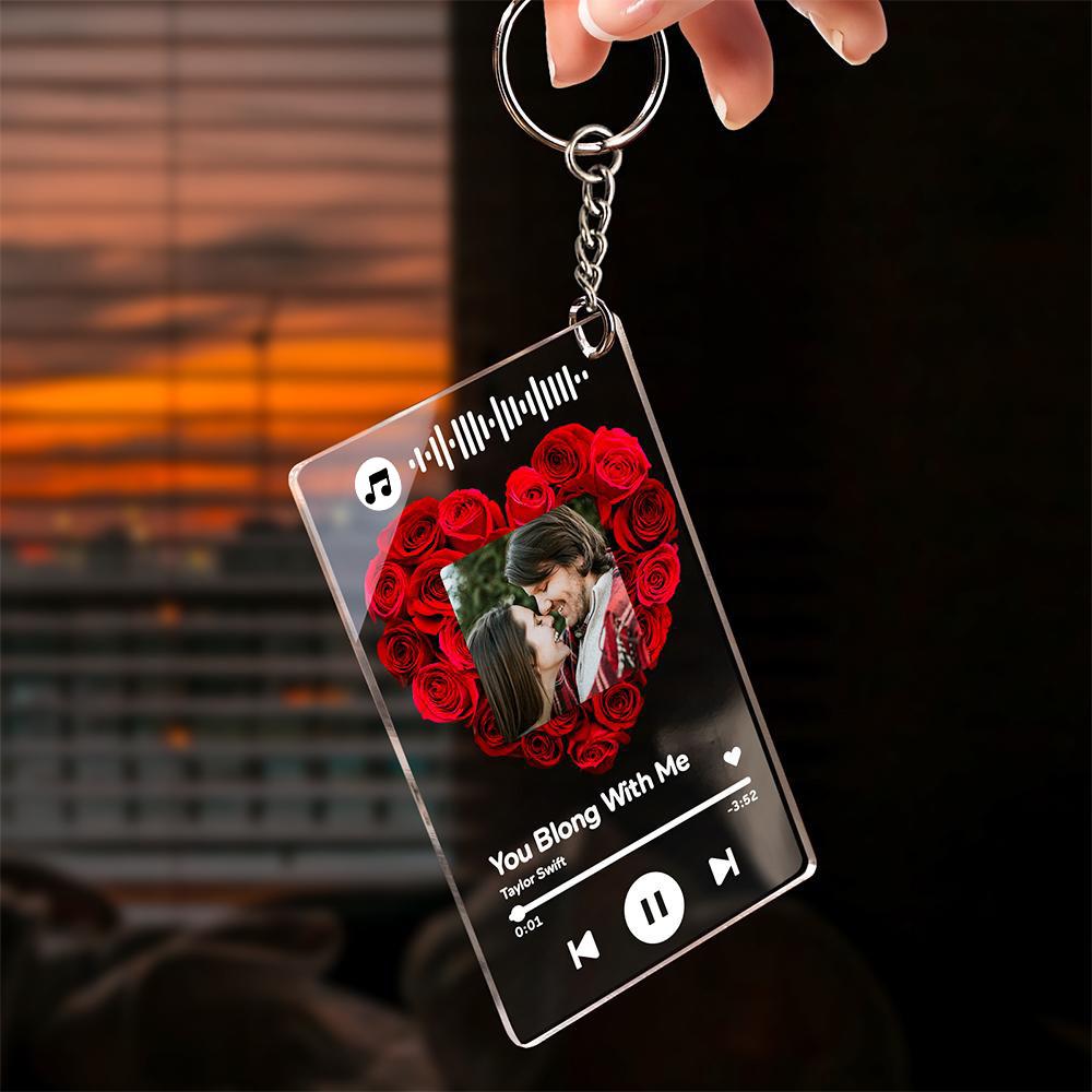 Personalizowana lampka nocna z różą, romantyczny prezent na urodziny dla chłopaka