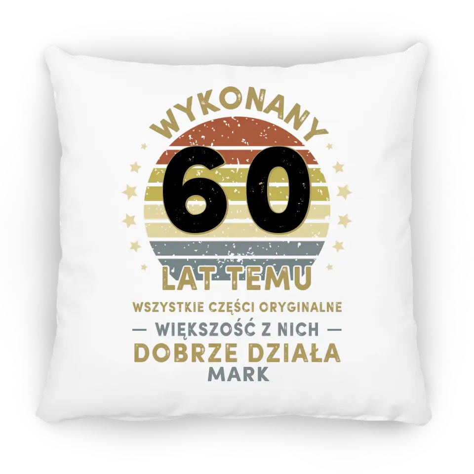 Wykonany 60 lat temu. Wszystkie części oryginalne. Większość z nich dobrze działa