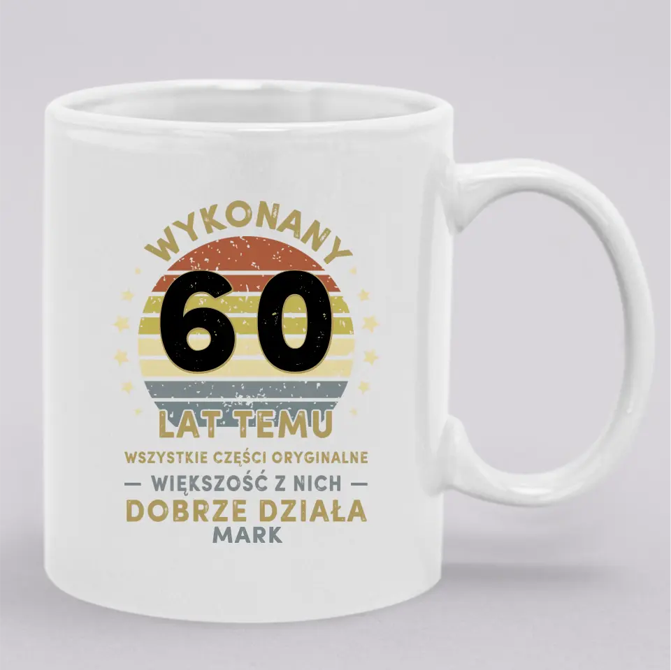 Wykonany 60 lat temu. Wszystkie części oryginalne. Większość z nich dobrze działa