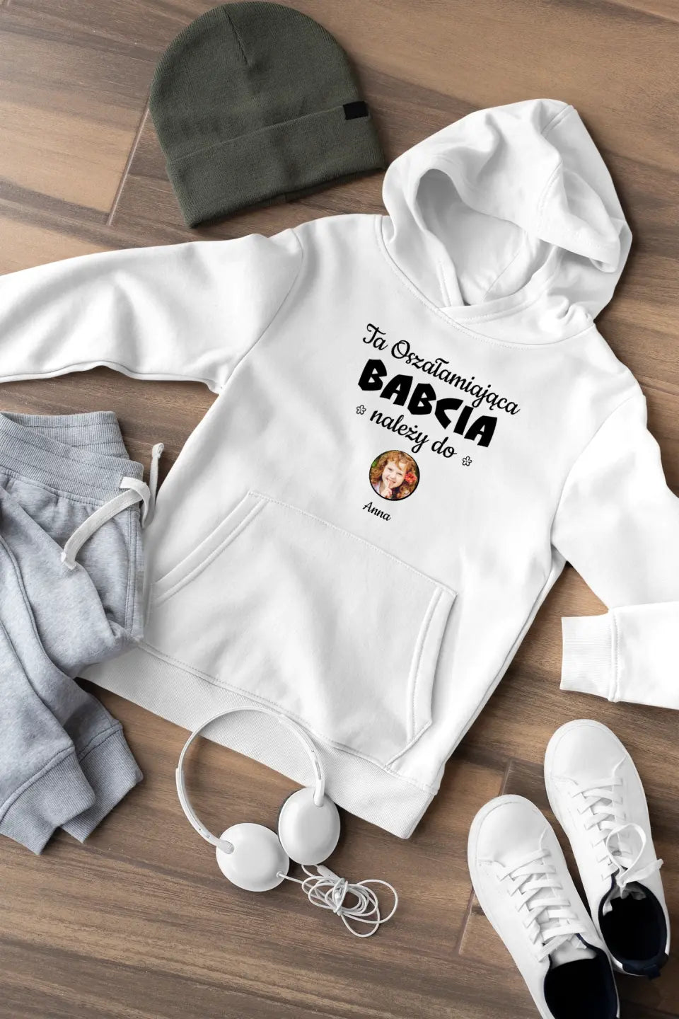 Ta oszałamiająca babcia należy do