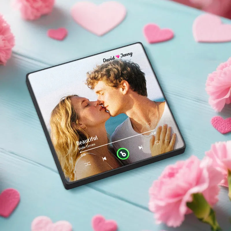 Personalizowany magnes na lodówkę z imionami i kolorową ramką, prezent na Walentynki