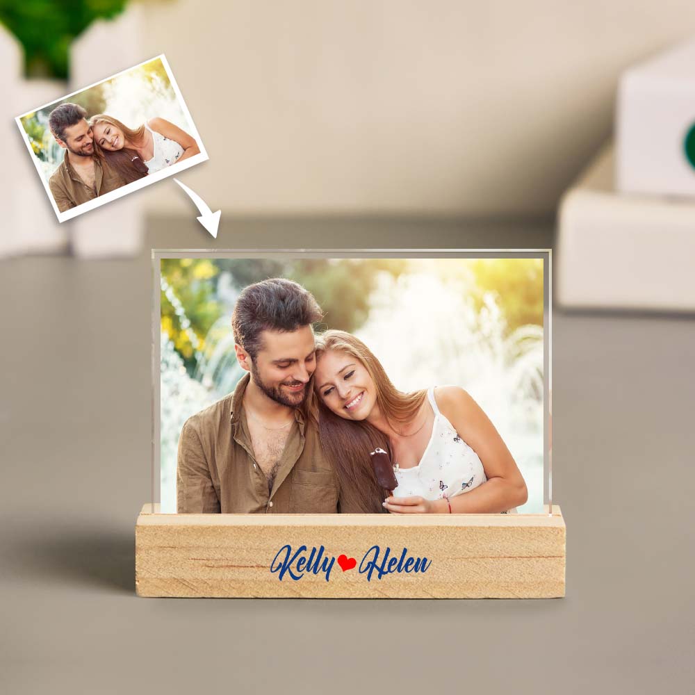 Personalizowana dekoracja z akrylu na drewnianej podstawie, prezent na urodziny