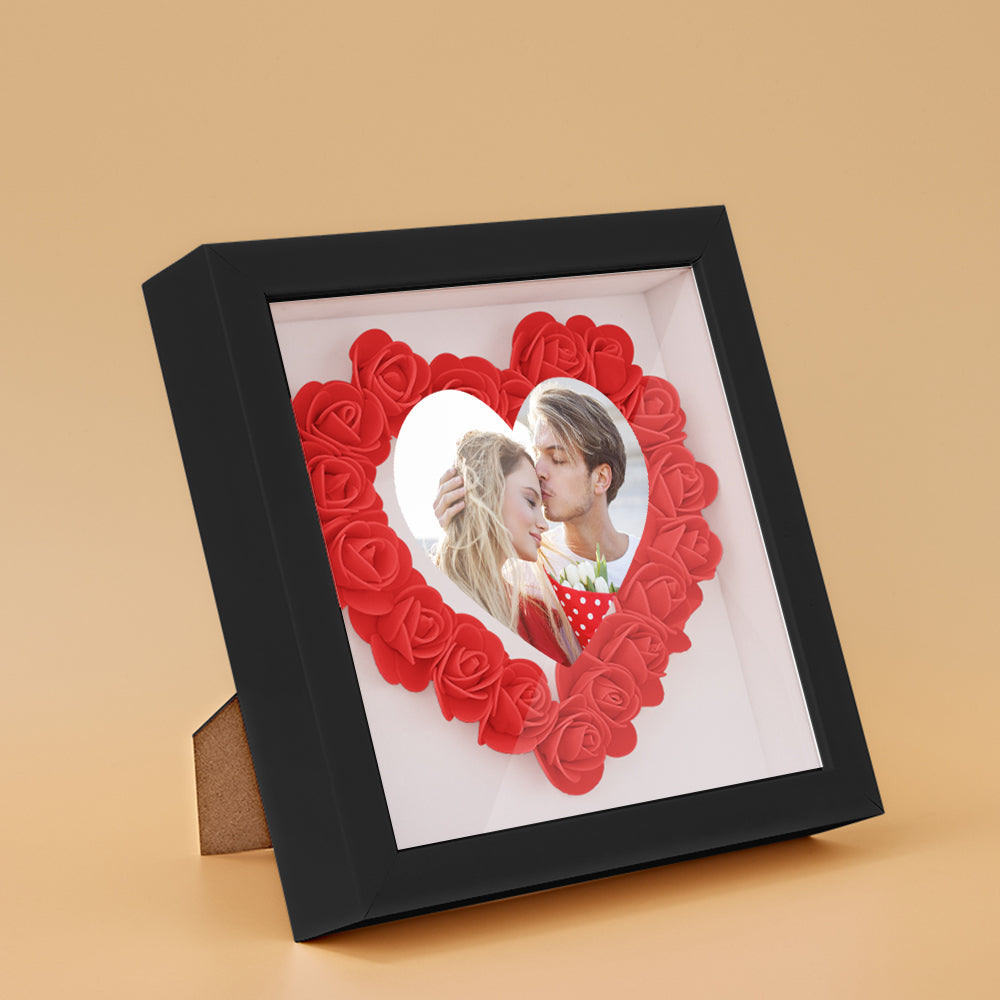 Personalizowana ramka na zdjęcia z kwiatami, prezent na rocznicę lub ślub