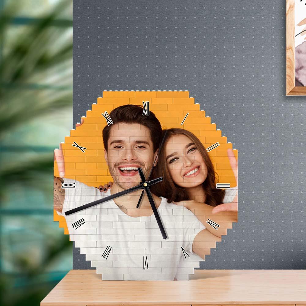 Personalizowany zegar ścienny z zdjęciem, prezent na rocznicę dla pary