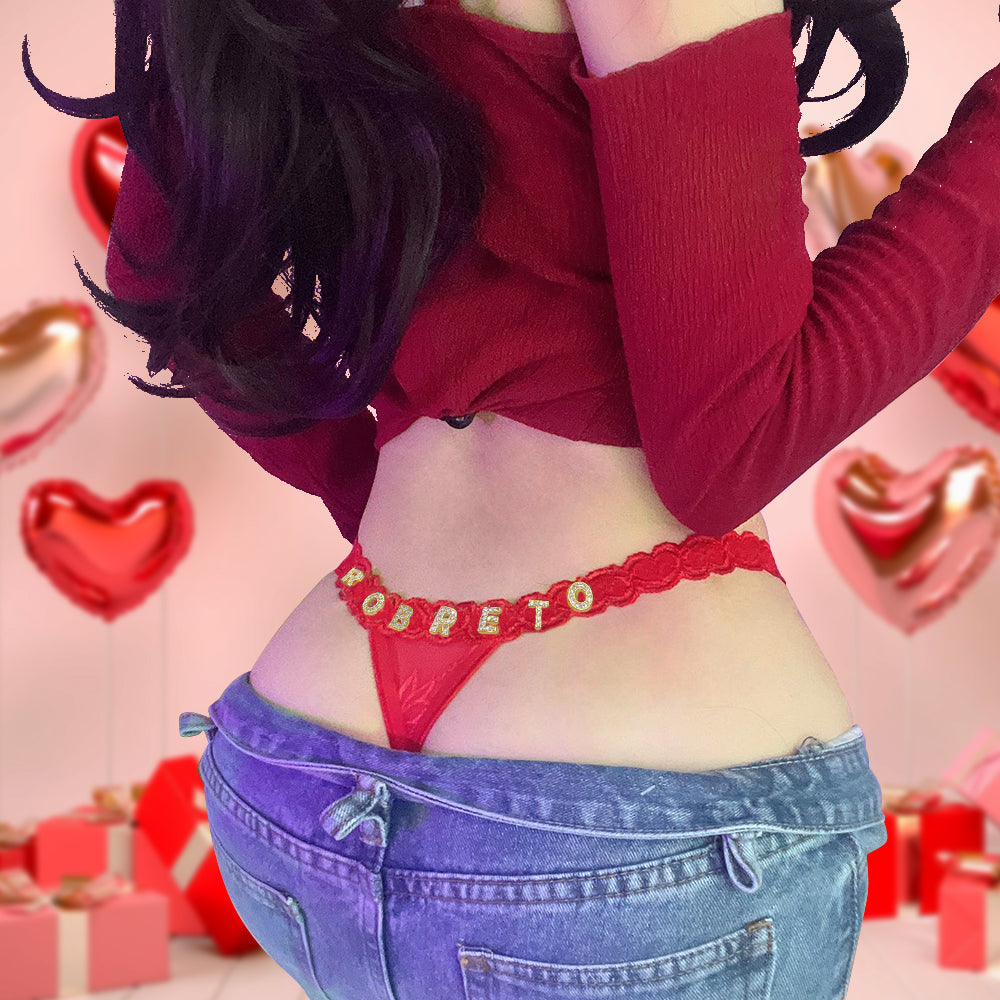 Personalizowane koronkowe stringi z kryształowym imieniem na prezent dla niej