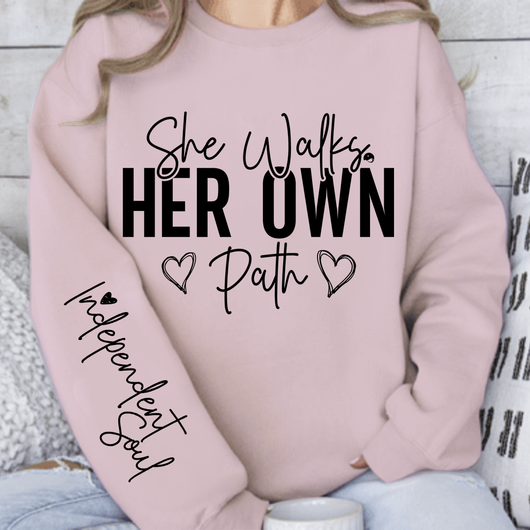 Bluza Unisex She Walks Her Own Path