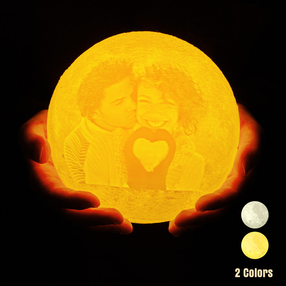 Personalizowana lampa moon z grawerem dla pary na prezent na rocznicę