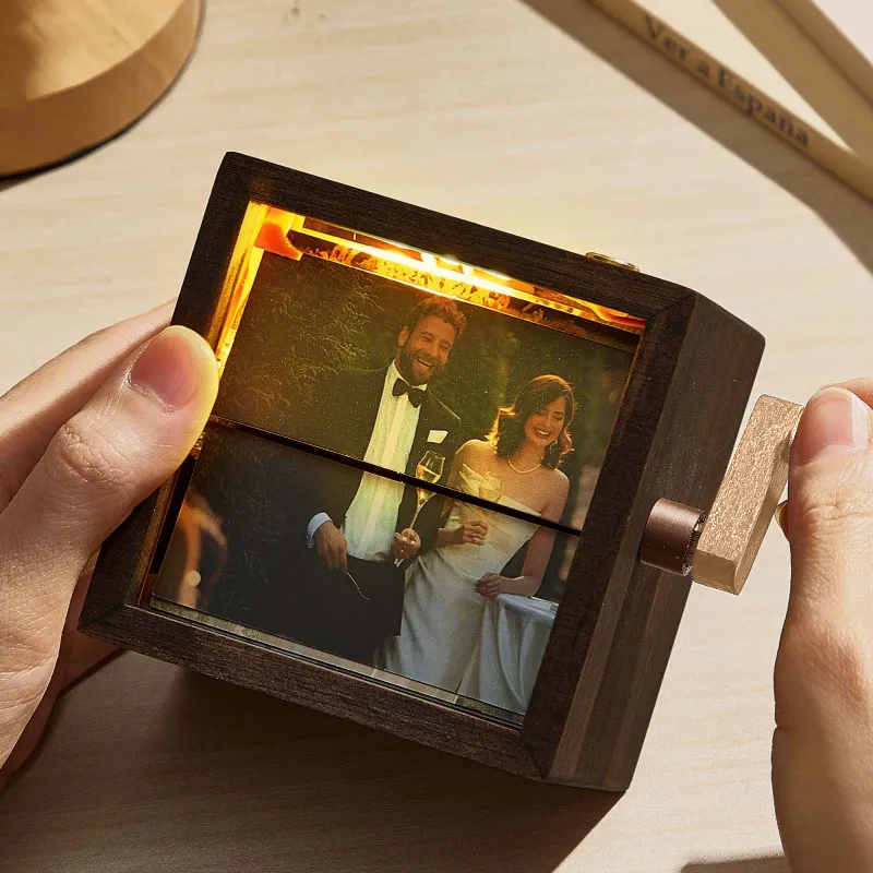 Personalizowany Flipbook z Ramką na Zdjęcia Ręcznie Napędzany Zestaw Albumu ze Światłem z Wymiennymi Zdjęciami