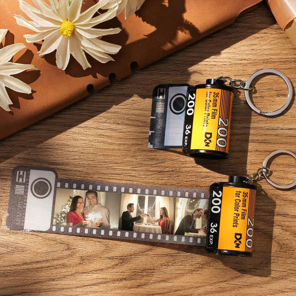 Personalizowany brelok z mini zdjęciami dla pary na rocznicę lub walentynki