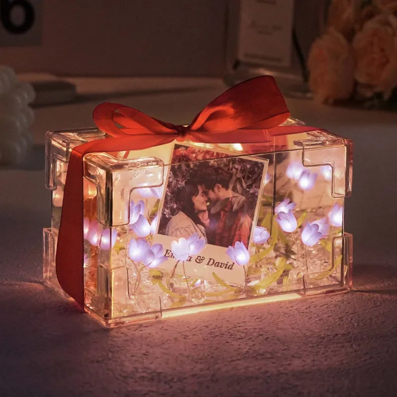 Personalizowana lampa tulipan z zdjęciem i tekstem, prezent na rocznicę