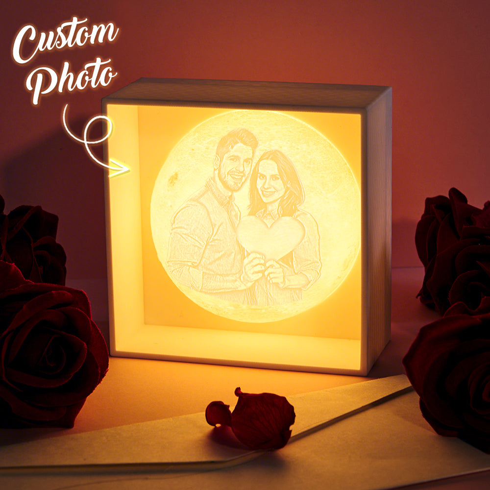 Personalizowana lampa w kształcie księżyca na prezent dla ukochanej osoby
