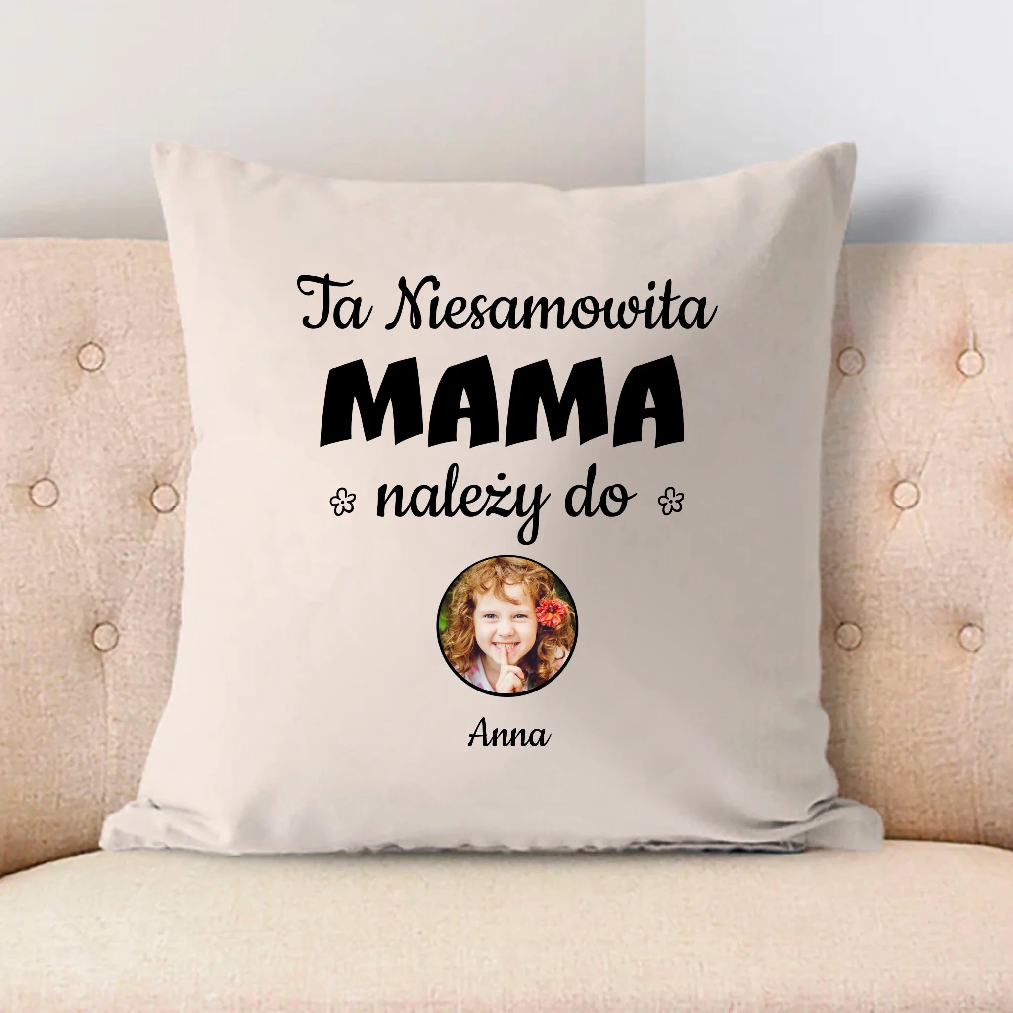 Szkło kwadratowe - Ta niesamowita mama należy do...