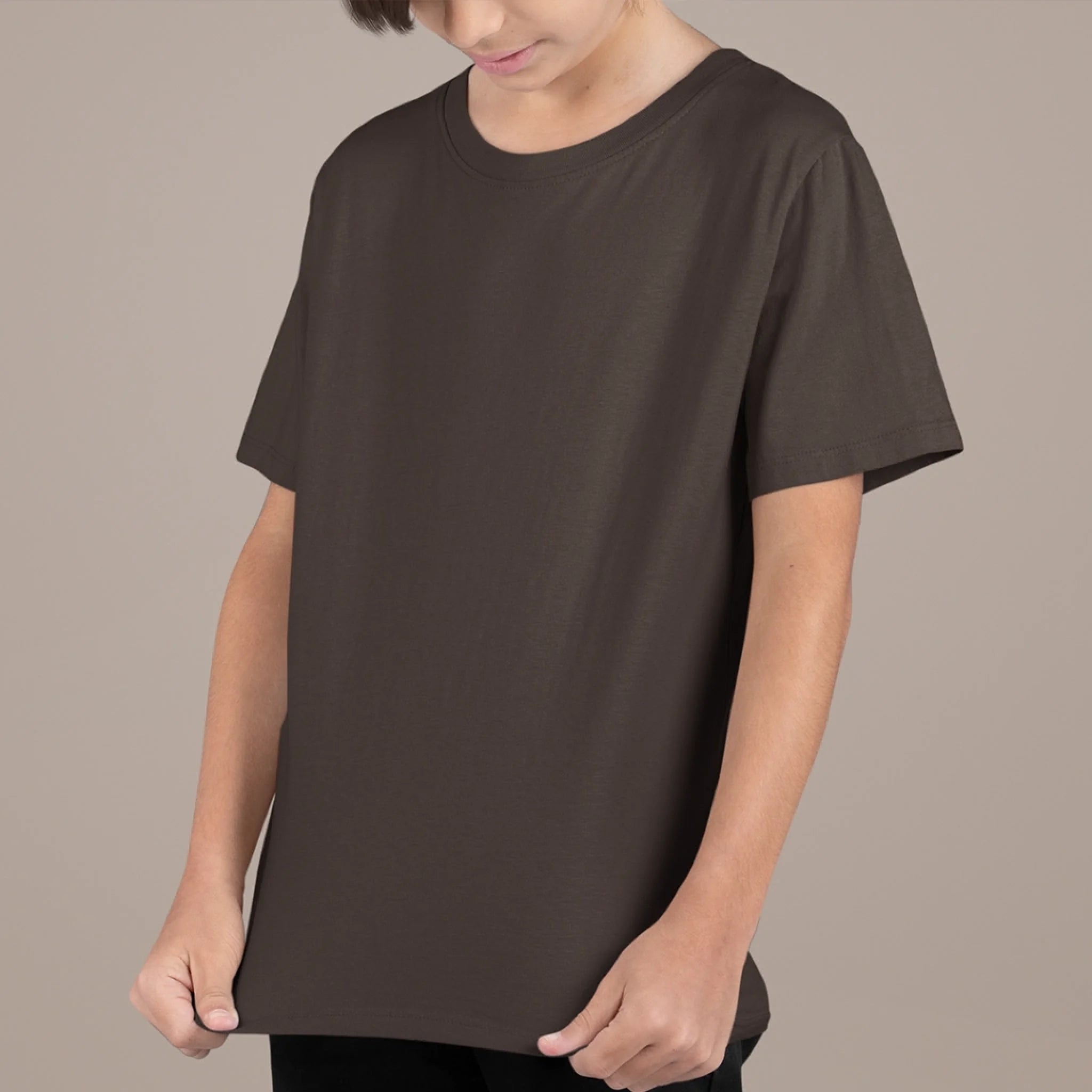 ребенок коричневый