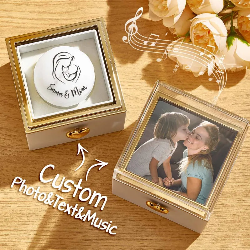 Pudełko muzyczne z personalizowanym tekstem i zdjęciem na Dzień Babci i Dziadka