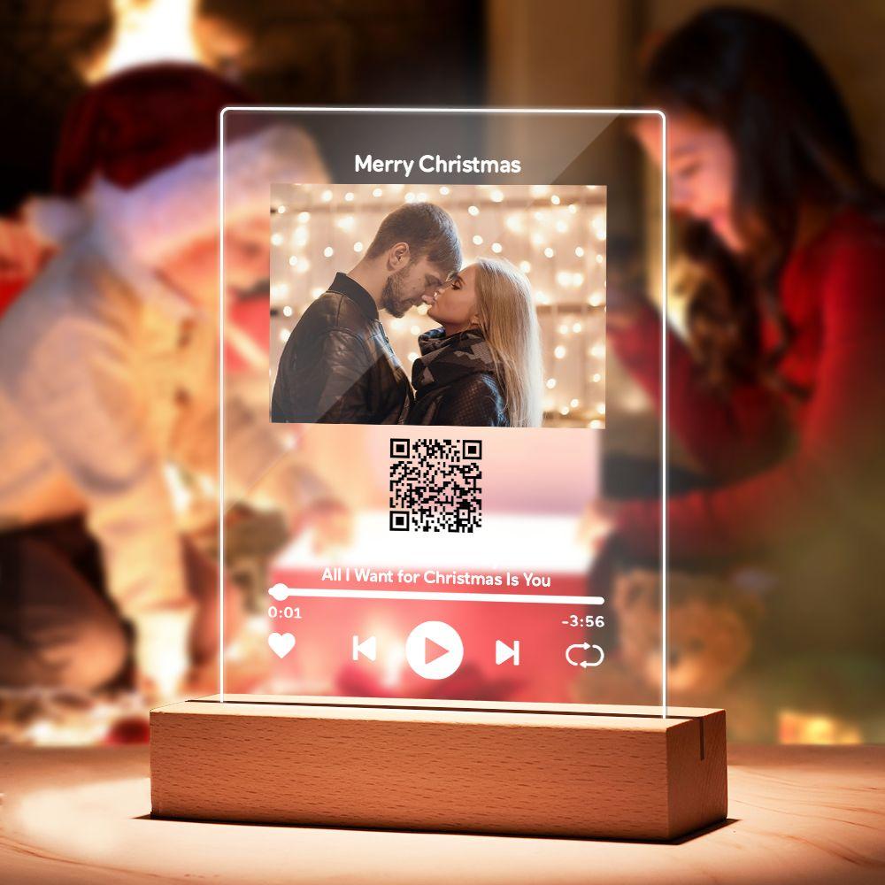 Personalizowana tablica z kodem QR i zdjęciem na rocznicę z drewnianym stojakiem