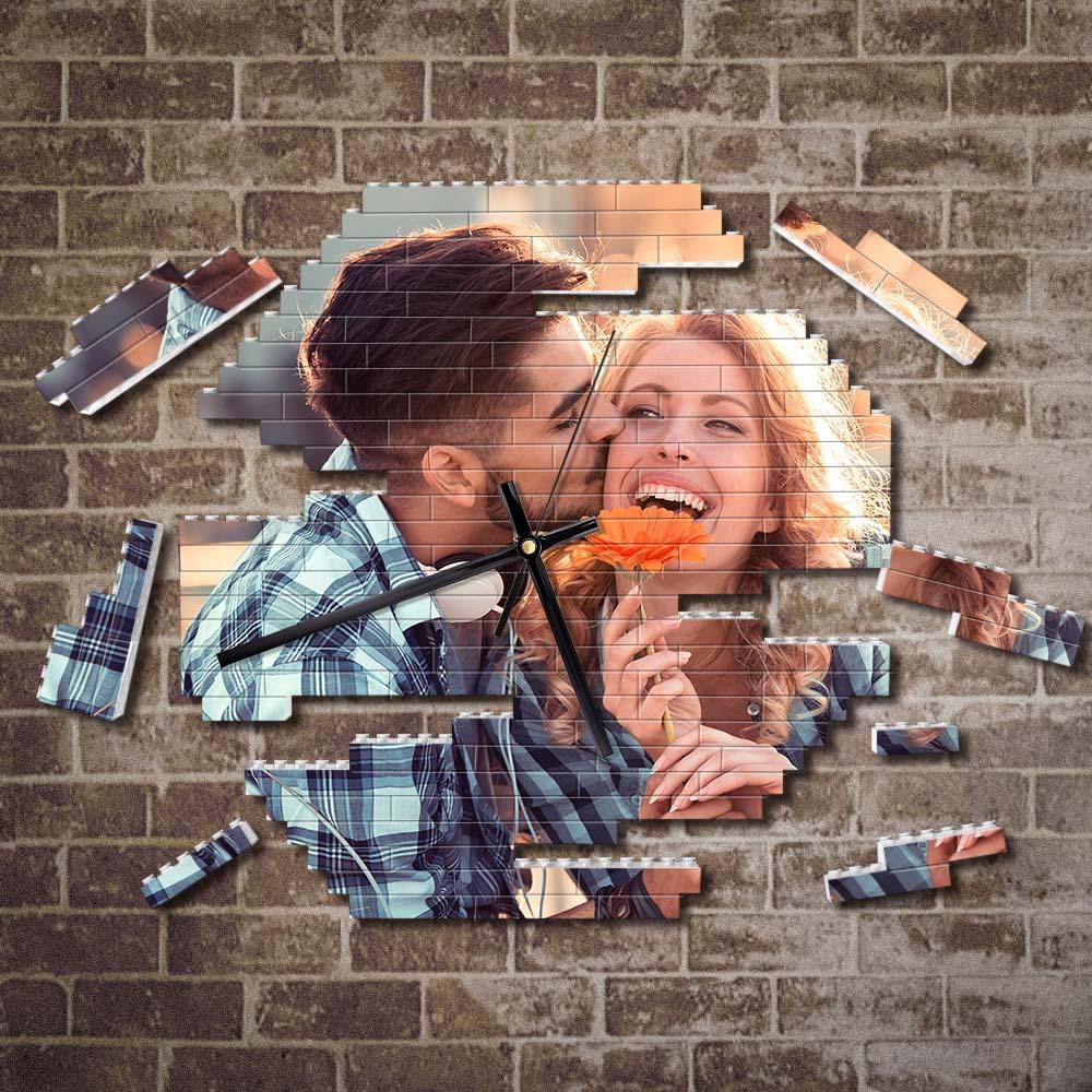 Personalizowany zegar ścienny z klocków dla pary na rocznicę lub prezent