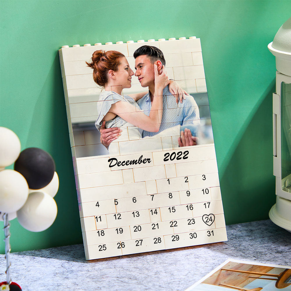 Personalizowana kostka ze zdjęciami na ważne daty, prezent dla niego