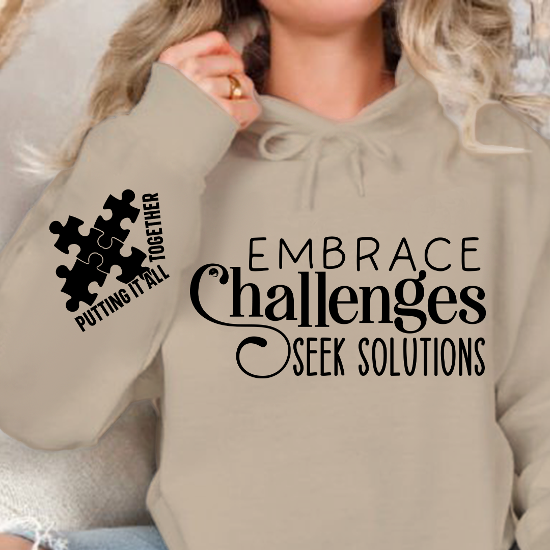 Bluza z kapturem Embrace Challenges Seek Solutions