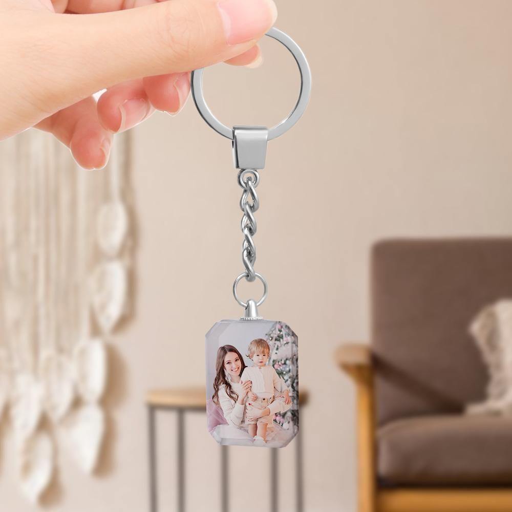 Personalizowany brelok kryształowy ze zdjęciem – romantyczny prezent