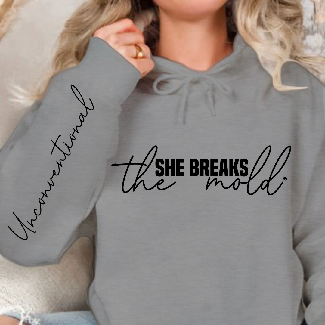 Bluza z kapturem She breaks the mold