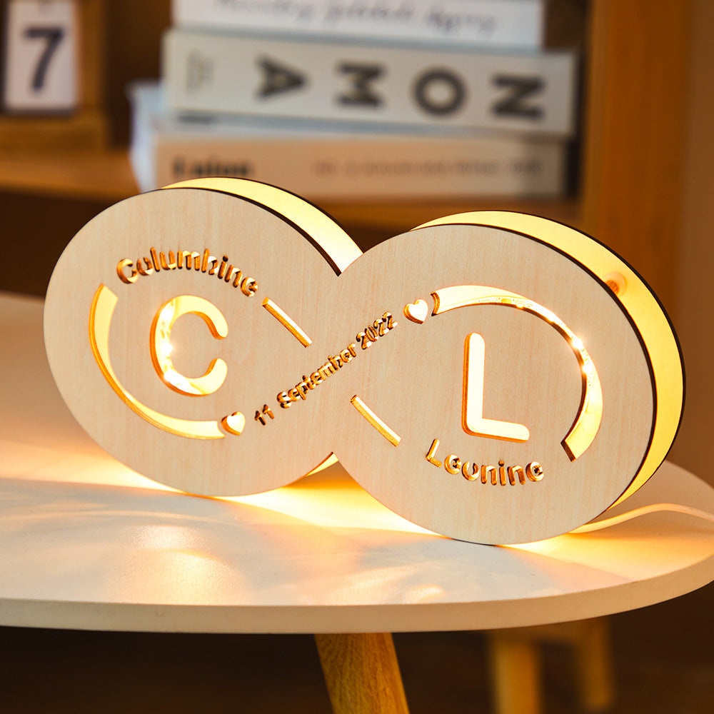 Personalizowana lampka nocna z imionami i datą dla zakochanych na prezent
