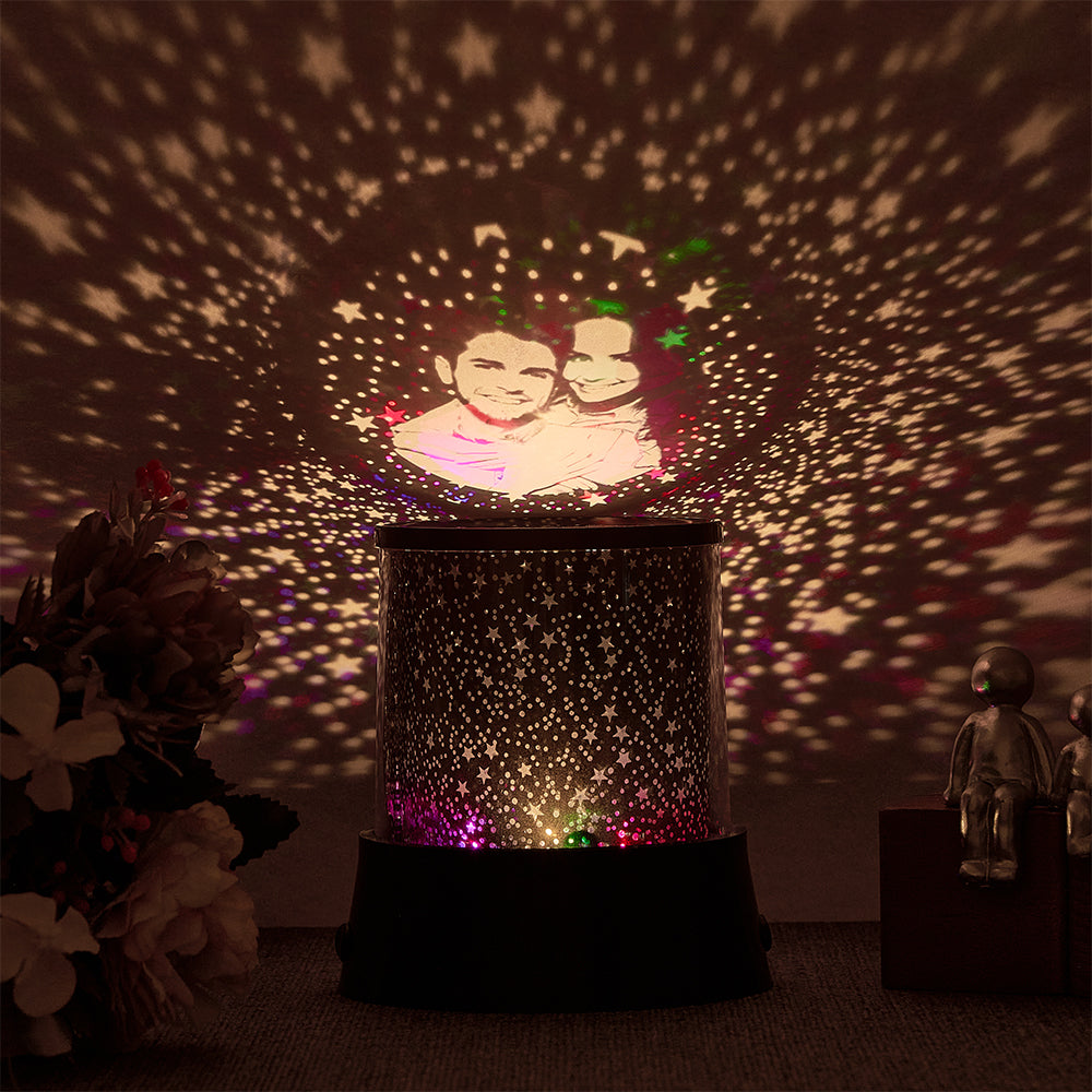 Personalizowana lampka nocna z projekcją zdjęcia na Walentynki dla ukochanej