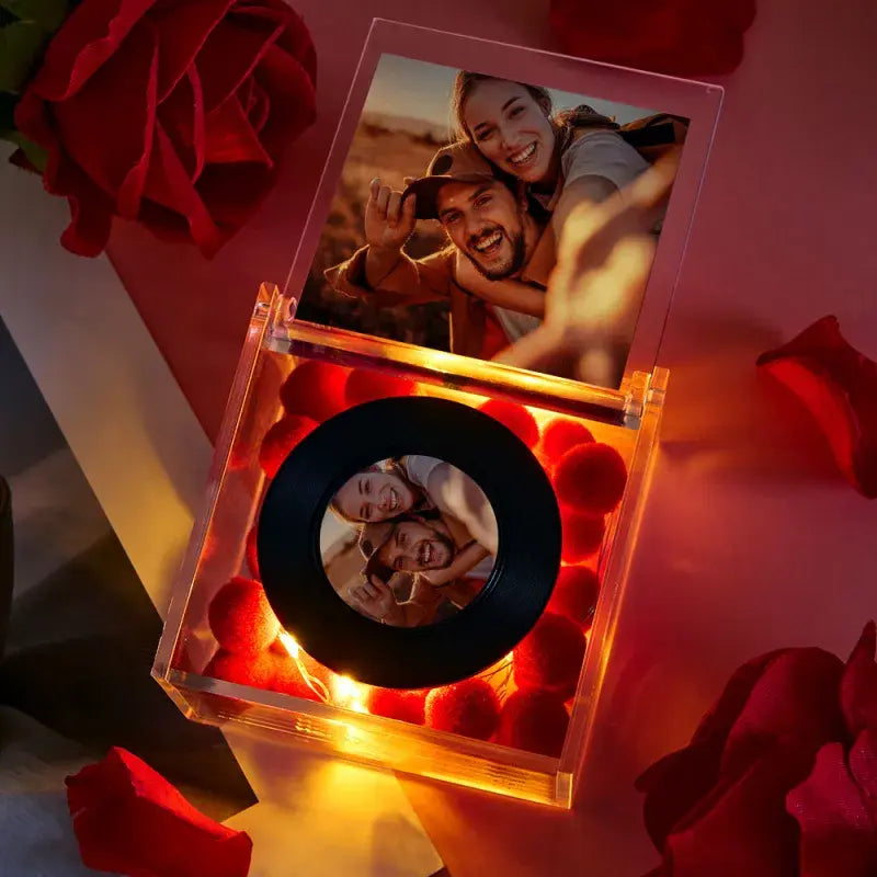 Mini Odtwarzacz Muzyczny z Personalizowanym Zdjęciem i Światłem w Akrylowej Skrzynce
