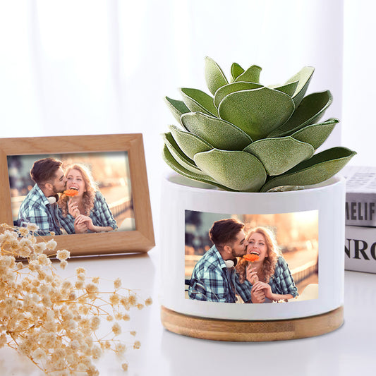 Ceramiczny doniczkowy kwiatek z personalizacją na Dzień Babci - prezent dla babci