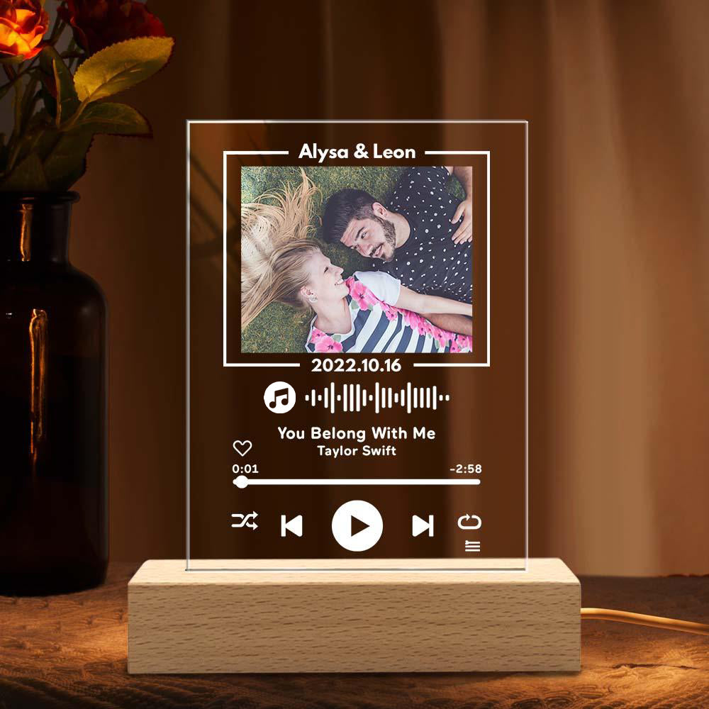 Personalizowany brelok z muzyką i podświetleniem na rocznicę dla pary
