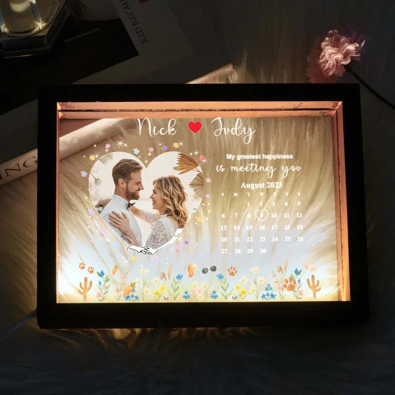 Personalizowana ramka LED ze zdjęciem na Walentynki dla ukochanej osoby