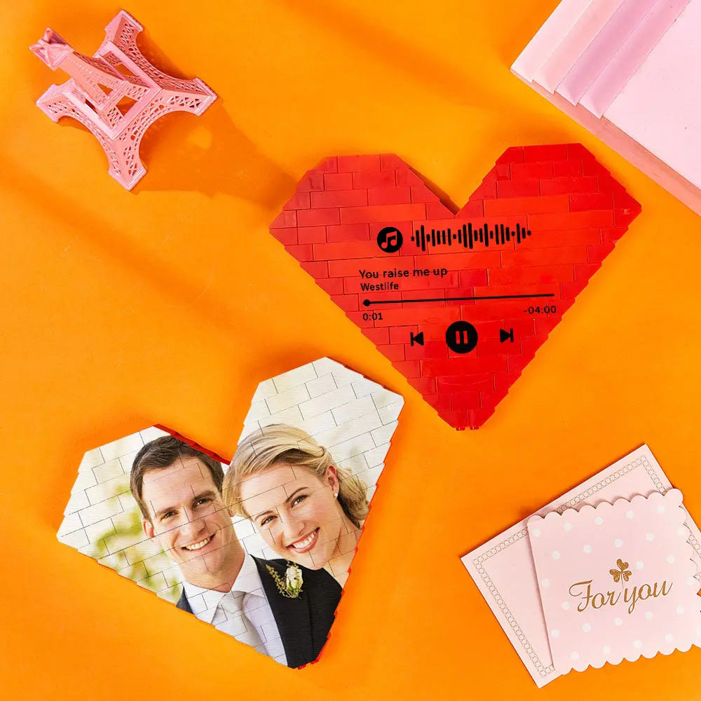 Personalizowana figurka serca z klocków na Walentynki dla ukochanej osoby