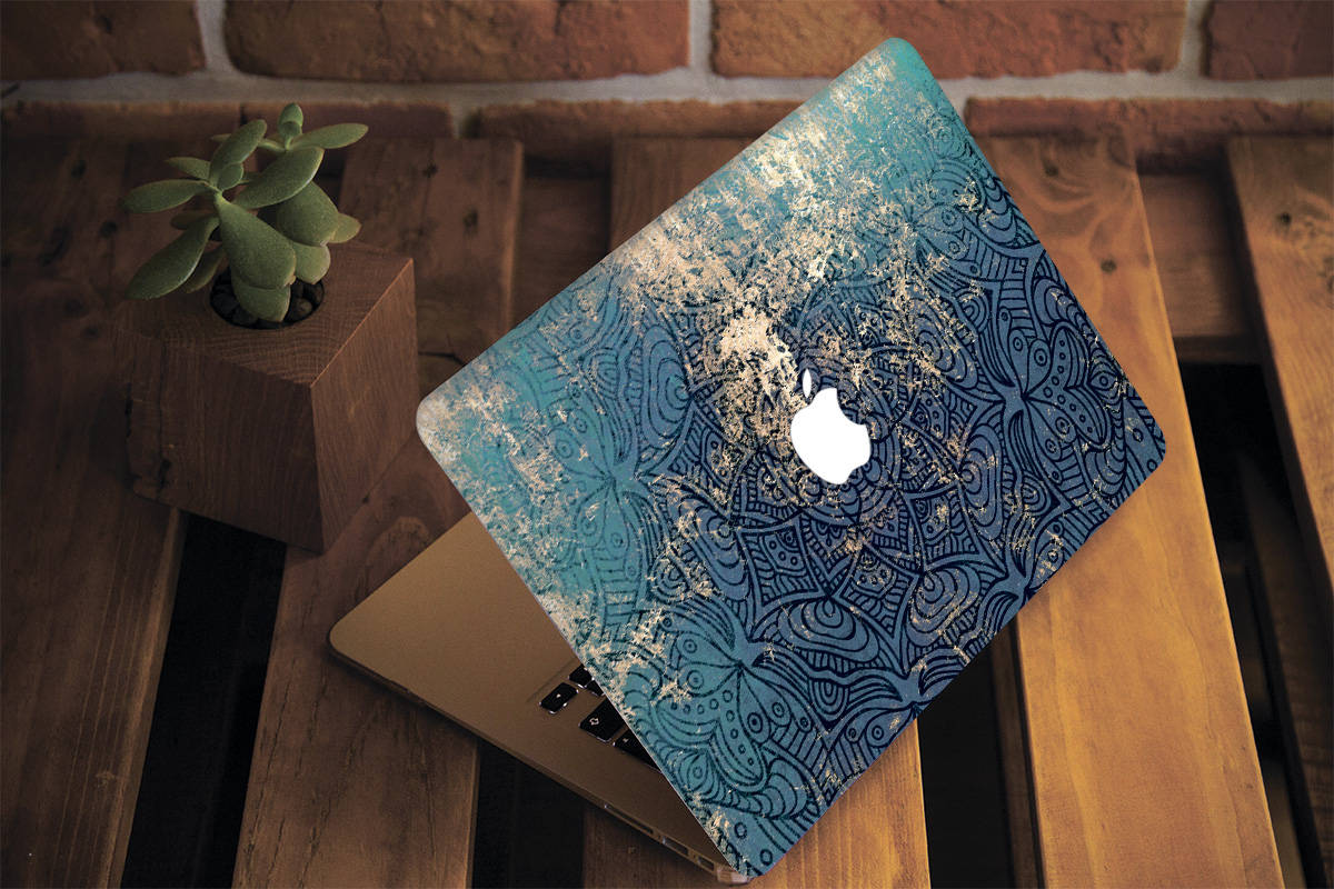 Etui Plastikowe na MacBook WCM2085